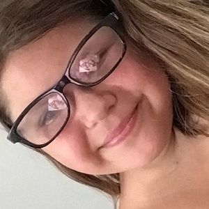 Meet your Posher, Hailey